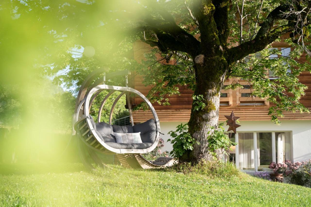 Lenk Lodge - Boutique & Design Hotel Und Apartements Экстерьер фото